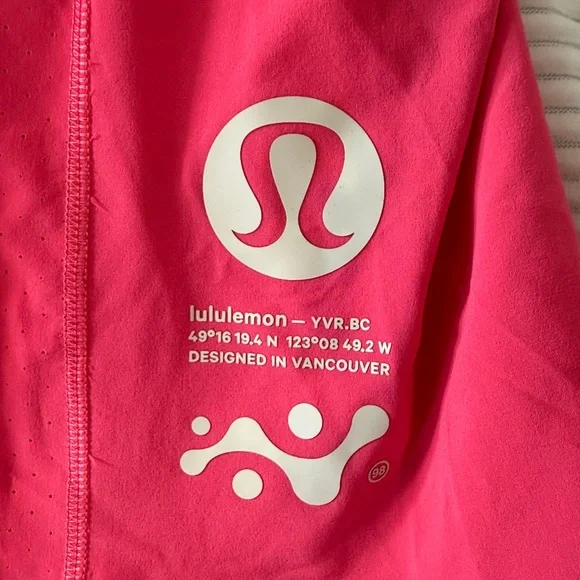 lululemon athletica nulux road to trail sonic pink shorts size 12 - Picture 5 of 8